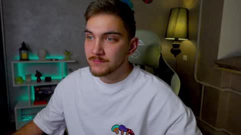 Alex online show from December 30, 1:14 pm