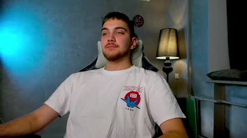 Alex online show from December 6, 5:58 am