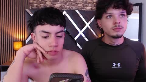 Aaron online show from September 11, 5:03 pm