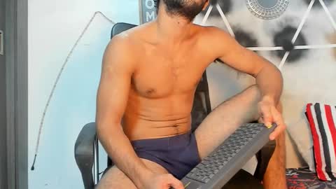 aaron_haren1 online show from September 17, 1:09 am