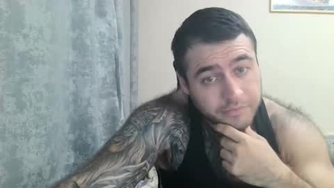 Snapshot of aaron_royal chatting on September 20, 5:16 pm Davin tayl online show from September 20, 5:16 pm