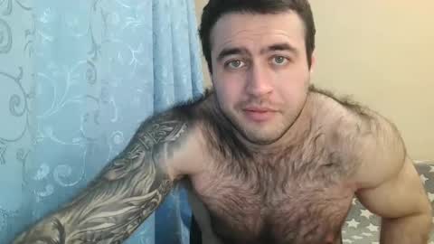 Snapshot of aaron_royal chatting on February 26, 5:10 pm Davin tayl online show from February 26, 5:10 pm