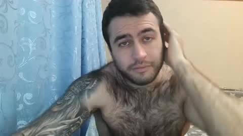 Snapshot of aaron_royal chatting on March 5, 6:34 pm Davin tayl online show from March 5, 6:34 pm