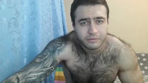 Snapshot of aaron_royal chatting on February 24, 5:20 pm Davin tayl online show from February 24, 5:20 pm