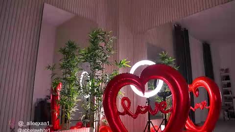 Snapshot of abbela_white chatting on February 16, 7:04 am Alexa online show from February 16, 7:04 am