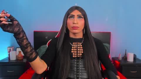 Abbigail Fuster  online show from January 13, 6:05 pm