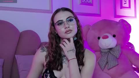 Abby online show from September 19, 4:11 pm