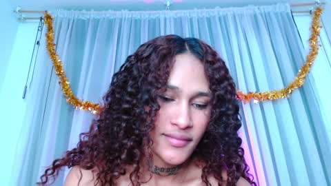 abbycute online show from February 9, 4:04 am