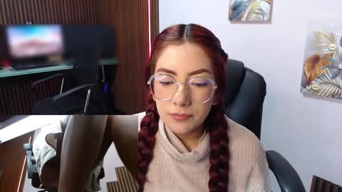 Snapshot of abbystones chatting on March 7, 3:18 pm Abby Stones online show from March 7, 3:18 pm