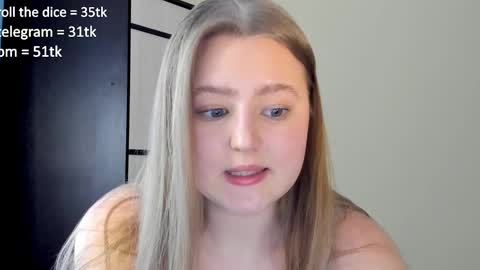 Snapshot of abbywyte chatting on February 8, 11:55 am Abby Stream at Sat Sun Mon Fri online show from February 8, 11:55 am