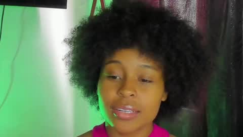 Simone    may online show from March 3, 2:39 pm