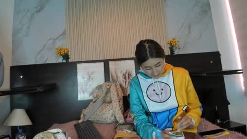 Snapshot of abella_as chatting on September 12, 2:19 pm Abella online show from September 12, 2:19 pm