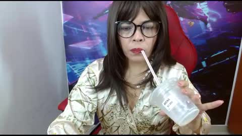 Abril Beltran online show from February 9, 3:12 pm