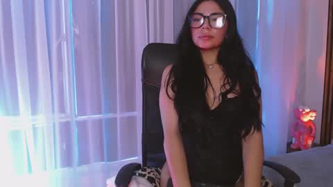  ABRIL online show from March 12, 5:49 pm