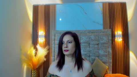 Snapshot of ada_mclaine2 chatting on January 29, 12:02 pm Ada online show from January 29, 12:02 pm