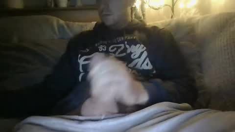 adam0910 online show from February 24, 10:58 pm