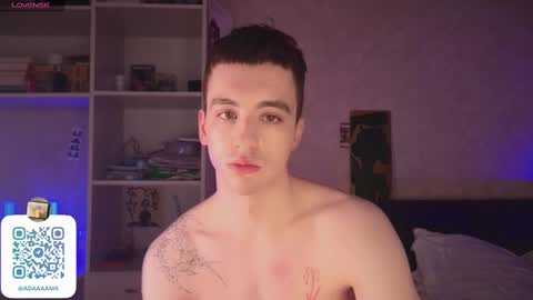 Snapshot of adampolerno chatting on February 6, 10:25 am Hi Im Adam Glad to see u here 3 And its my first day online show from February 6, 10:25 am