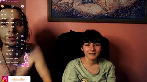 Addict Couple online show from March 7, 5:18 am