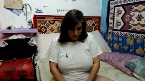 Snapshot of adelineblueeyes chatting on September 20, 10:18 am Larisa online show from September 20, 10:18 am