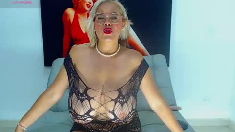 Adely Ginn online show from September 13, 2:41 pm