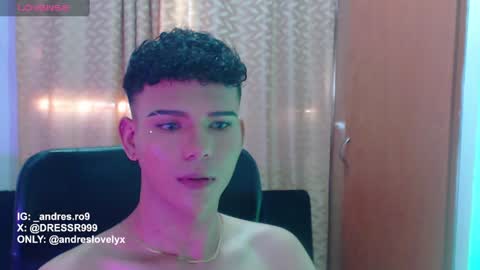 ADONIS online show from December 12, 2:33 pm