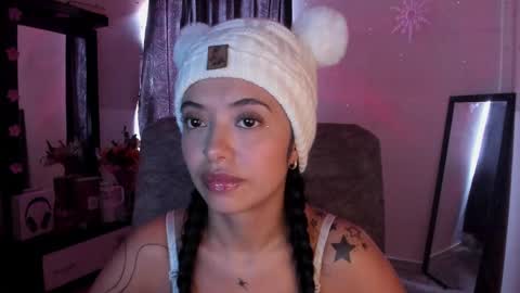 Stormi online show from February 28, 6:31 pm