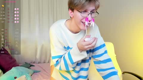 Adrian online show from February 8, 7:27 pm