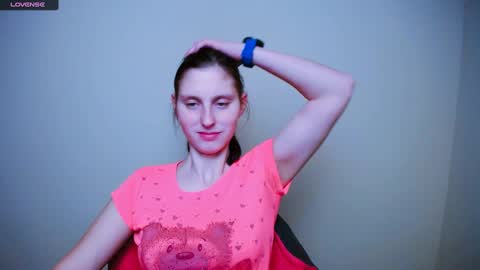 Snapshot of adrianatell_ chatting on February 19, 10:56 am Adriana online show from February 19, 10:56 am
