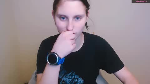 Snapshot of adrianatell_ chatting on February 3, 8:24 am Adriana online show from February 3, 8:24 am