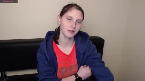 Snapshot of adrianatell_ chatting on January 22, 10:07 am Adriana online show from January 22, 10:07 am