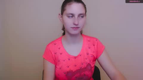 Snapshot of adrianatell_ chatting on January 30, 7:50 am Adriana online show from January 30, 7:50 am