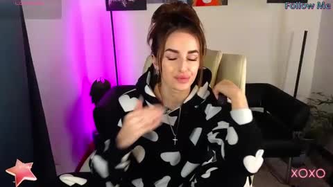 Snapshot of adrihanna chatting on March 11, 4:51 pm Adriana online show from March 11, 4:51 pm