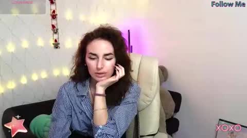 Snapshot of adrihanna chatting on January 28, 4:18 am Adriana online show from January 28, 4:18 am