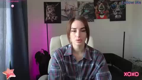 Snapshot of adrihanna chatting on February 26, 9:44 am Adriana online show from February 26, 9:44 am