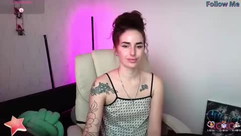 Snapshot of adrihanna chatting on February 5, 1:22 pm Adriana online show from February 5, 1:22 pm