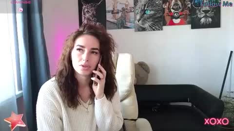 Snapshot of adrihanna chatting on February 18, 7:32 am Adriana online show from February 18, 7:32 am