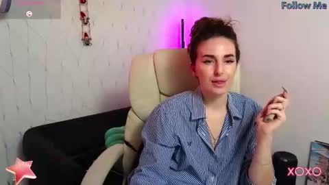 Snapshot of adrihanna chatting on January 24, 4:17 pm Adriana online show from January 24, 4:17 pm
