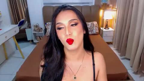Ur Dream girl online show from February 18, 8:59 am