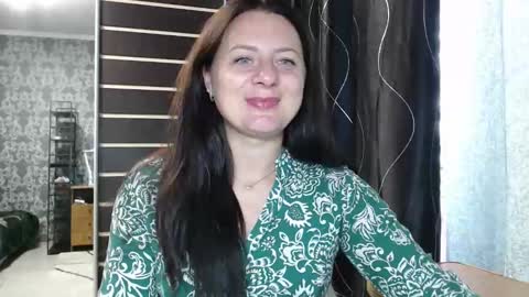 Snapshot of afi_black_coffee chatting on September 16, 6:27 am afi_black_coffee online show from September 16, 6:27 am