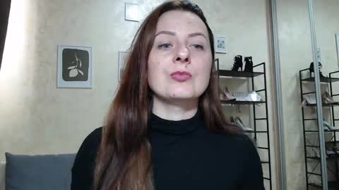 Snapshot of afi_black_coffee chatting on February 24, 7:22 am afi_black_coffee online show from February 24, 7:22 am