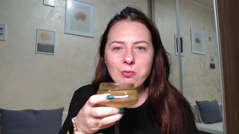 Snapshot of afi_black_coffee chatting on February 4, 7:29 am afi_black_coffee online show from February 4, 7:29 am