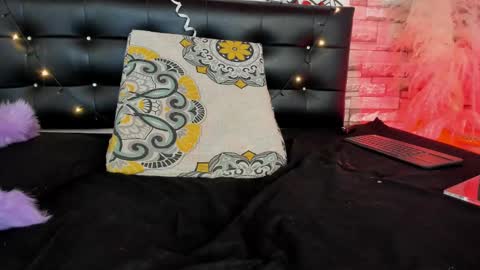 Snapshot of agata__rose chatting on February 17, 11:23 am agata__rose online show from February 17, 11:23 am