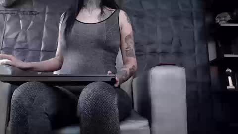 Snapshot of agata_darkness chatting on September 19, 8:34 pm Miss Agata online show from September 19, 8:34 pm