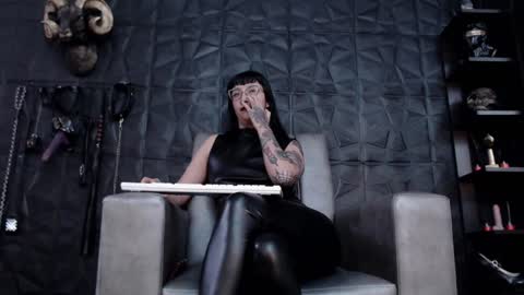Snapshot of agata_darkness chatting on February 2, 5:26 pm Miss Agata online show from February 2, 5:26 pm
