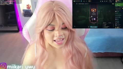Ahri help me get to 100  online show from January 9, 7:10 am