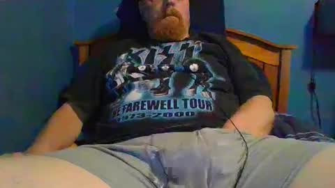Snapshot of ahrnycumtoy chatting on February 10, 7:26 am hrnycummer online show from February 10, 7:26 am