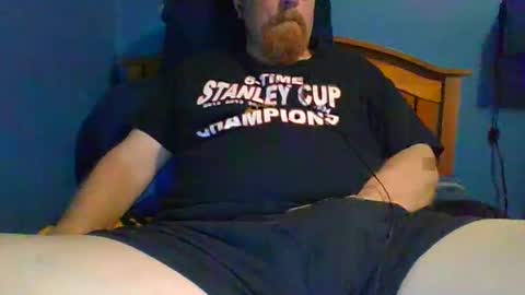 Snapshot of ahrnycumtoy chatting on February 7, 7:40 am hrnycummer online show from February 7, 7:40 am