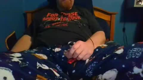 Snapshot of ahrnycumtoy chatting on January 20, 5:37 am hrnycummer online show from January 20, 5:37 am