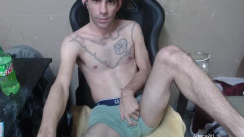 Leo  Airborn  Sir  Daddy online show from January 29, 9:33 am
