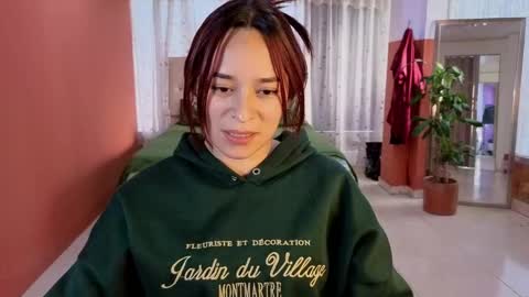 Snapshot of alaia_skater chatting on September 18, 9:19 pm Alaia Skater online show from September 18, 9:19 pm